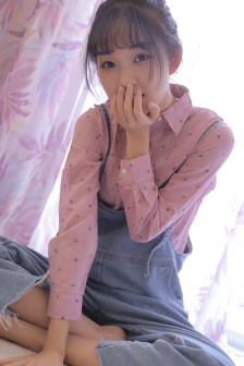 纯白轮舞曲